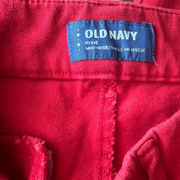 old navy pixie ankle 2 Petite - Picture 3 of 3